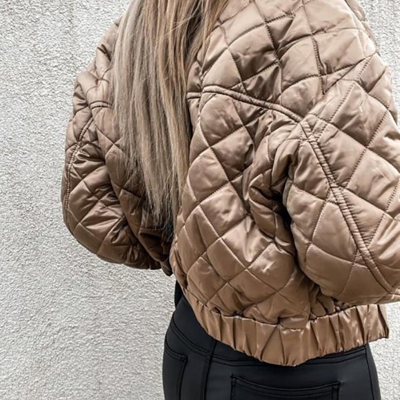 Quilted Long Sleeve Zipper Design Puffer Jacket - Picture 3 of 4